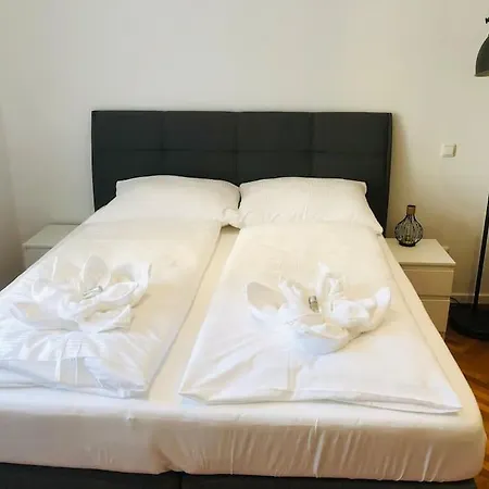 Daire Kuferzeile Seenaehe